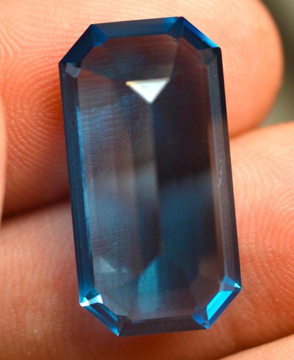 Beautiful Blue Topaz Gem very high grade and Very Pure. About 1" L